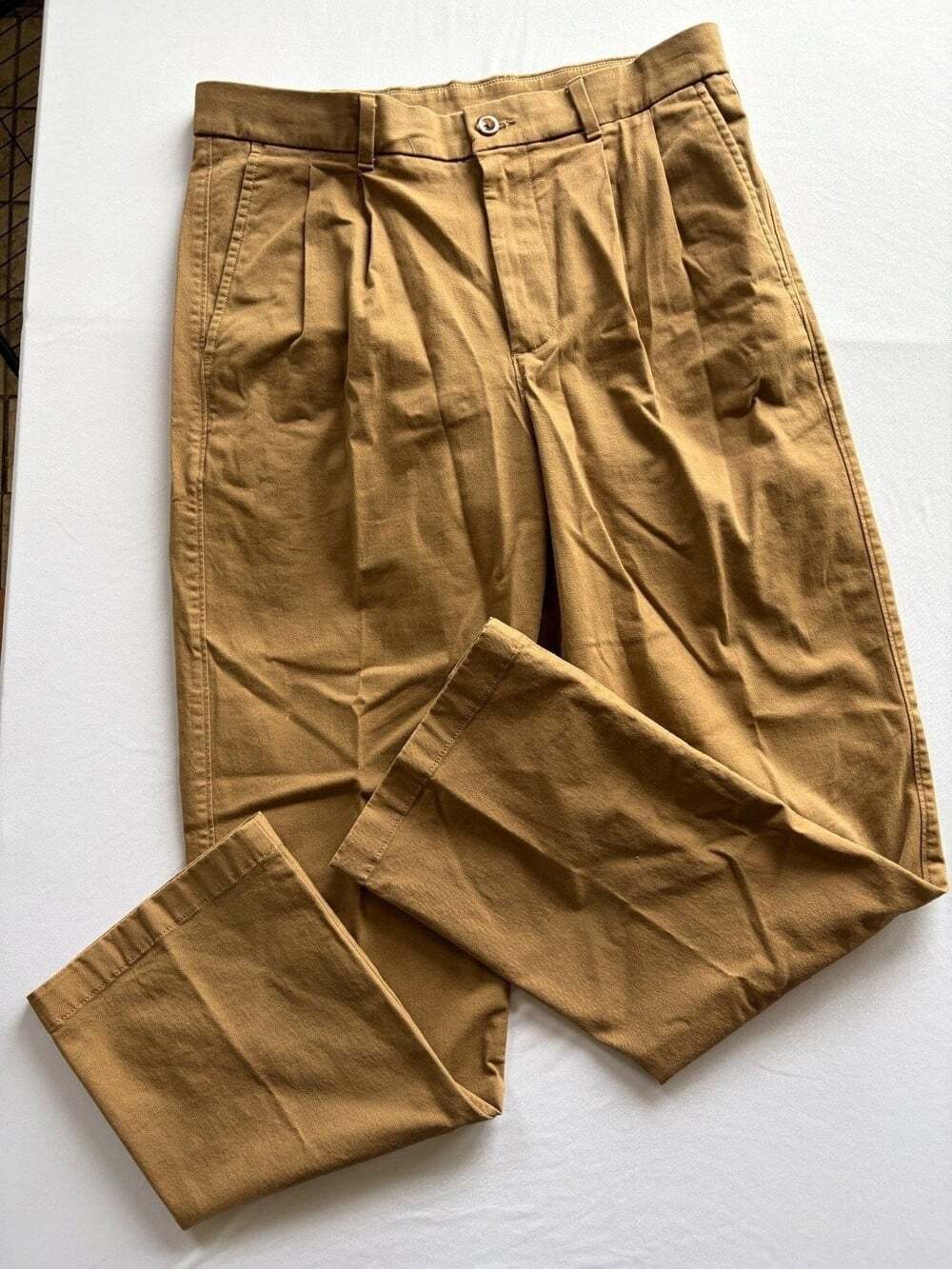 Roundtree & Yorke Chino Pants Mens Brown Pleated Front Stretch 32x32
